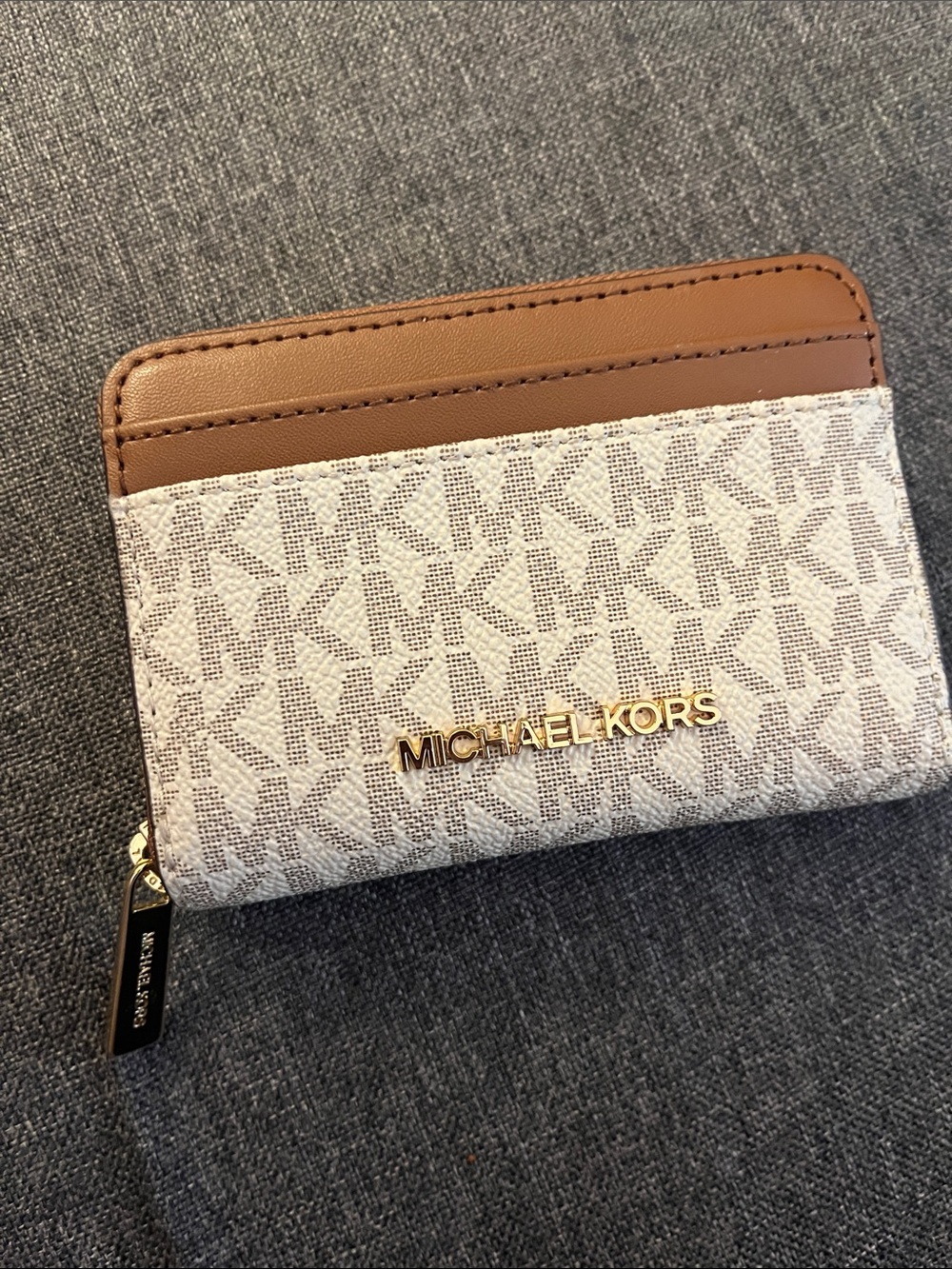 Michael Kors Card Holder in Cream and Brown with Gold Logo